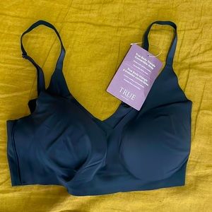 True and co black bra